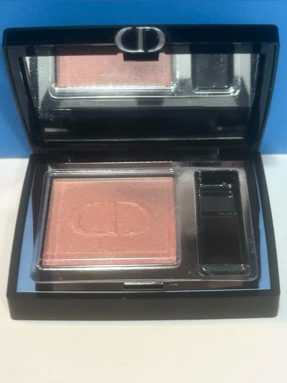 Dior Diorshow Mono Single Eyeshadow ~ 619 Tutu Metallic - Picture 3 of 4